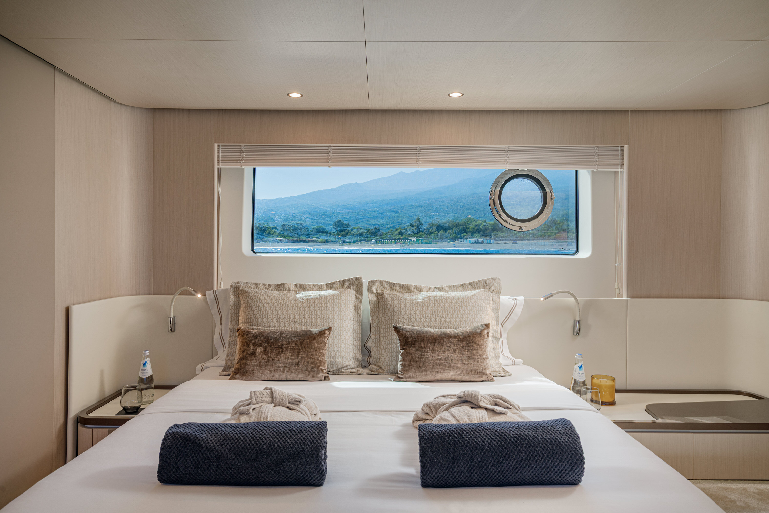 Azimut Fly 68 - BK