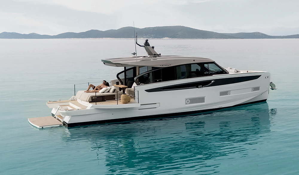 Azimut Seadeck 6