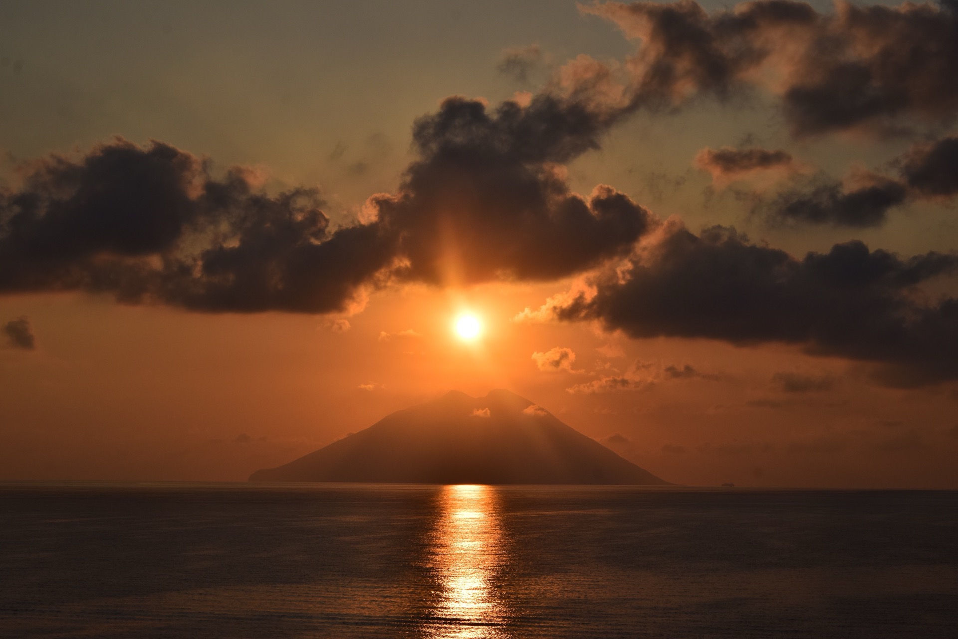 Sunset Stromboli